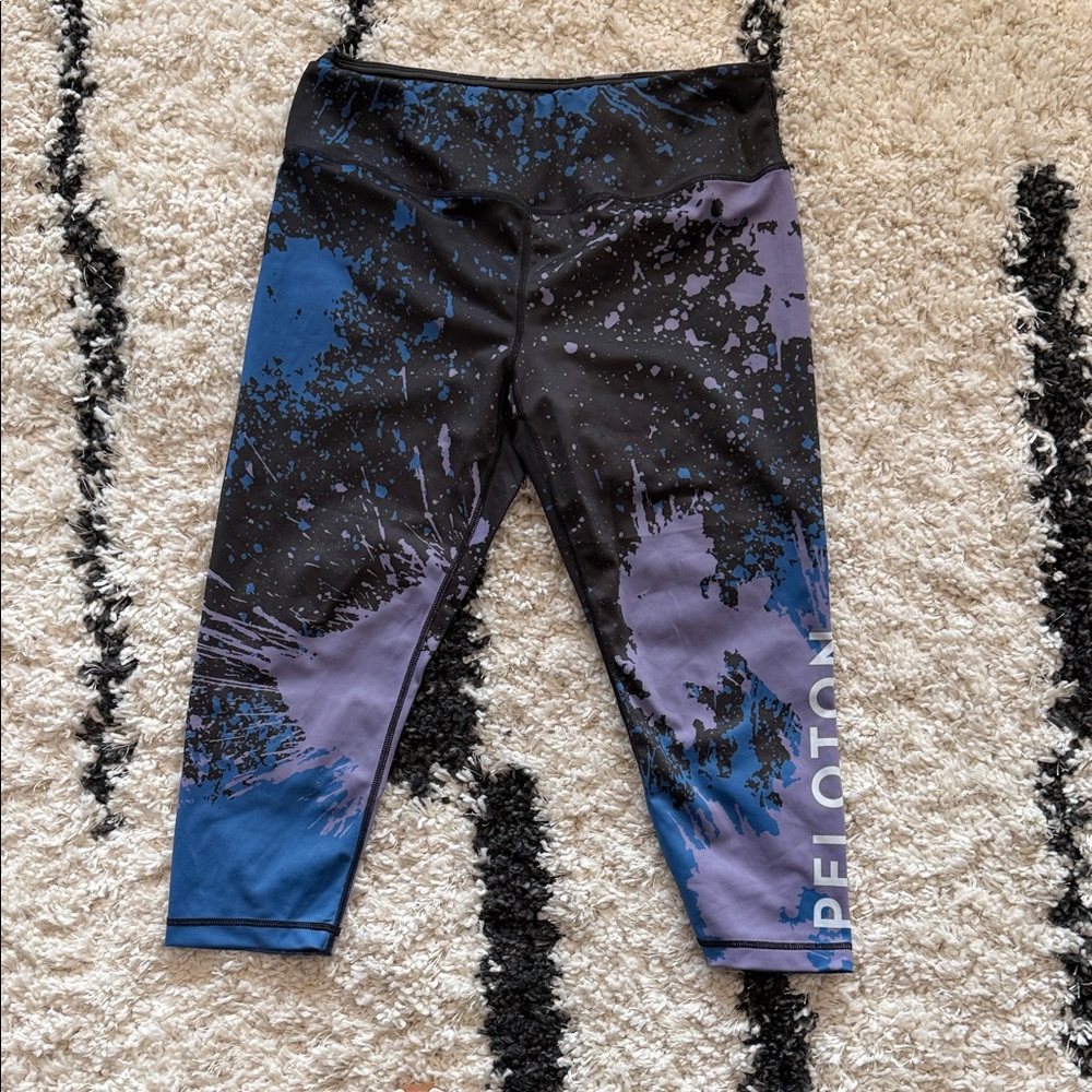 Peloton Kids Leggings - Black and Purple Splatter